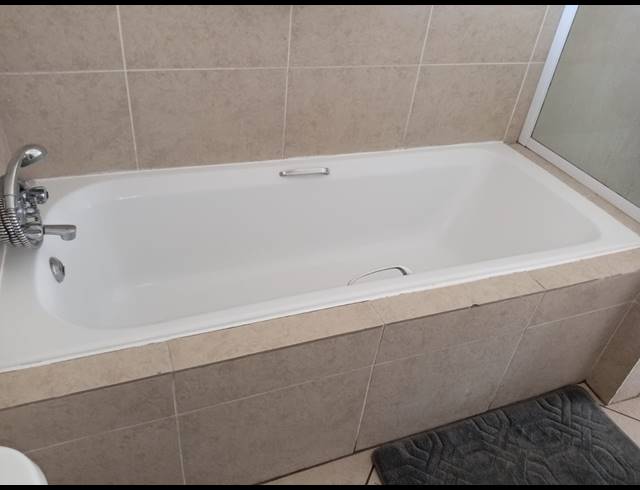 2 BEDROOM SECTIONAL TITLE FOR SALE IN BOKSBURG NORTH